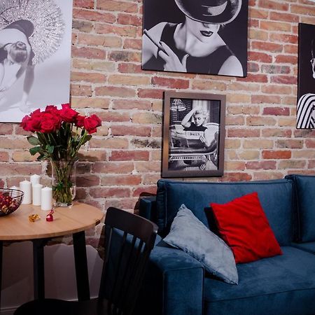 Apartament Dla Doroslych "Papierki Po Cukierkach" Lublin Exteriör bild