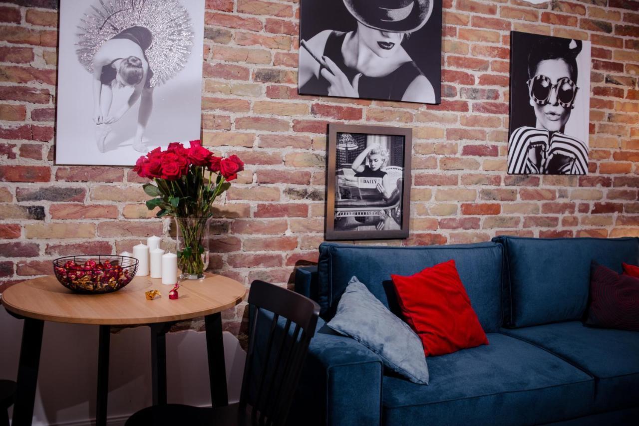 Apartament Dla Doroslych "Papierki Po Cukierkach" Lublin Exteriör bild