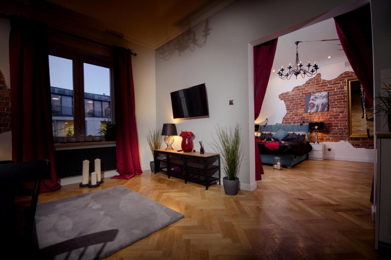 Apartament Dla Doroslych "Papierki Po Cukierkach" Lublin Exteriör bild